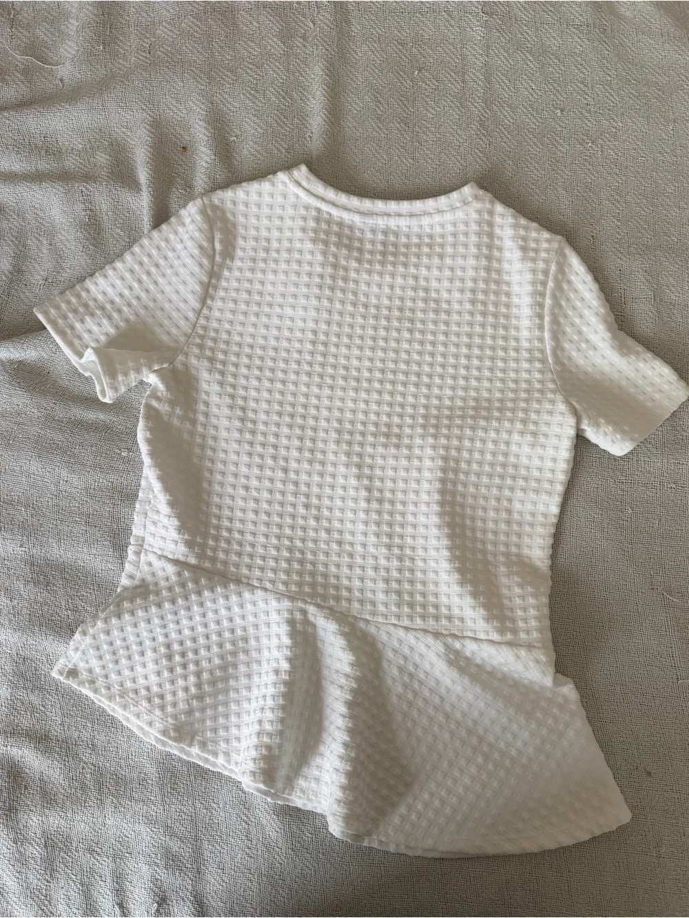 Banana Republic White Textured Short Sleeve Peplum Top - Picture 3 of 5